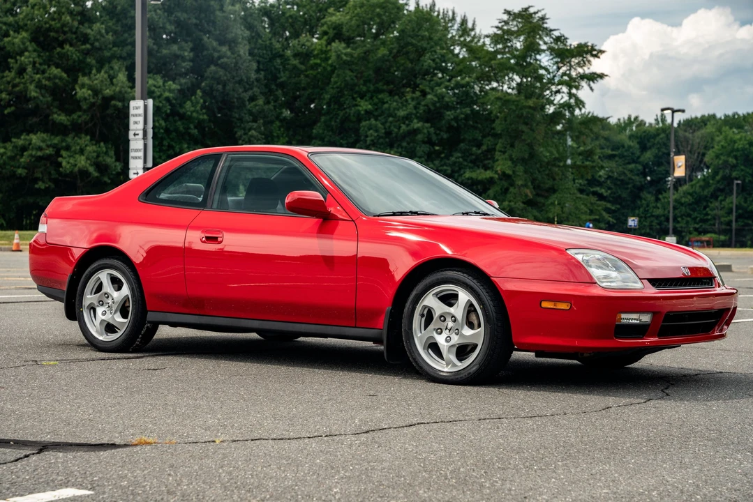 2000 Honda Prelude 5th Gen - Image 10 of 31