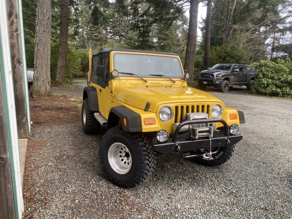 2000 Jeep TJ Wrangler - Image 8 of 31