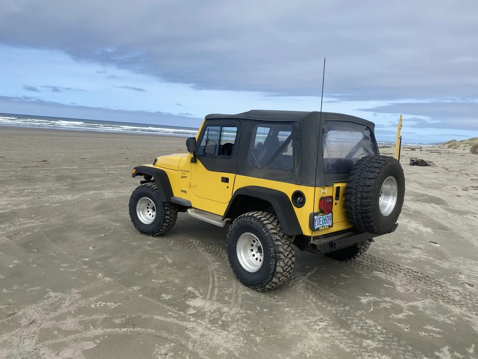 2000 Jeep TJ Wrangler - Image 21 of 31