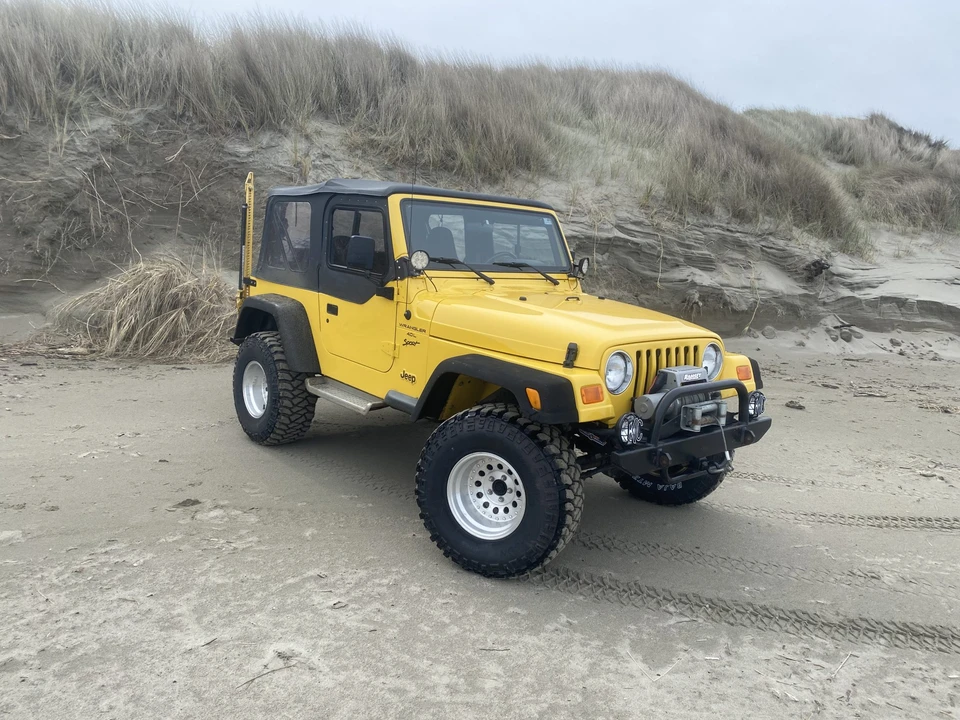 2000 Jeep TJ Wrangler - Image 20 of 31