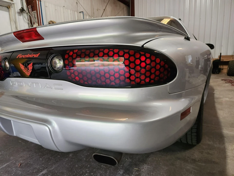 2000 Pontiac Firebird 4th Gen - Image 24 of 31