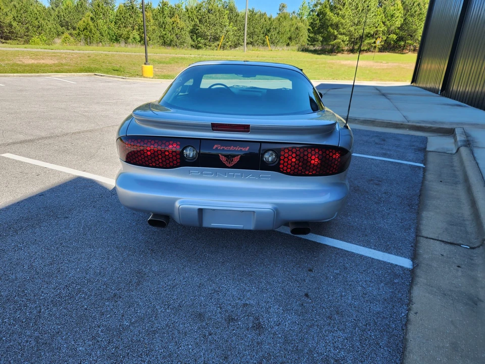 2000 Pontiac Firebird 4th Gen - Image 15 of 31