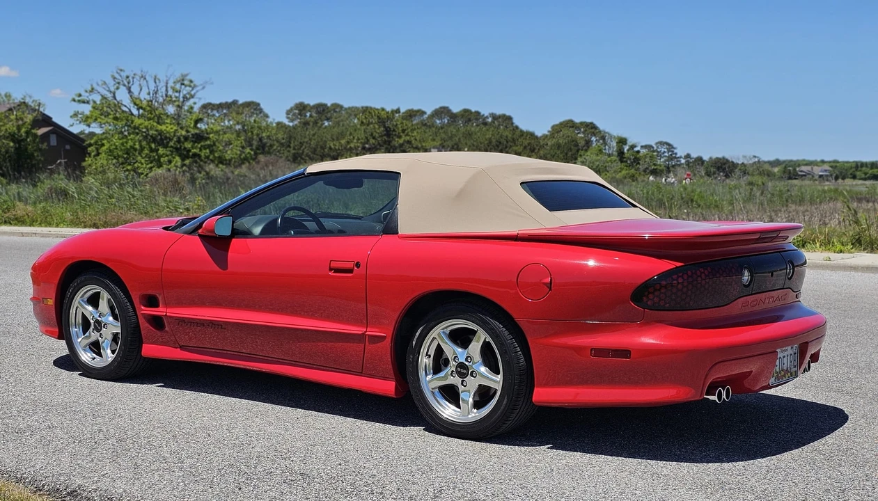 2000 Pontiac Firebird Trans Am 4th Gen - Image 14 of 31