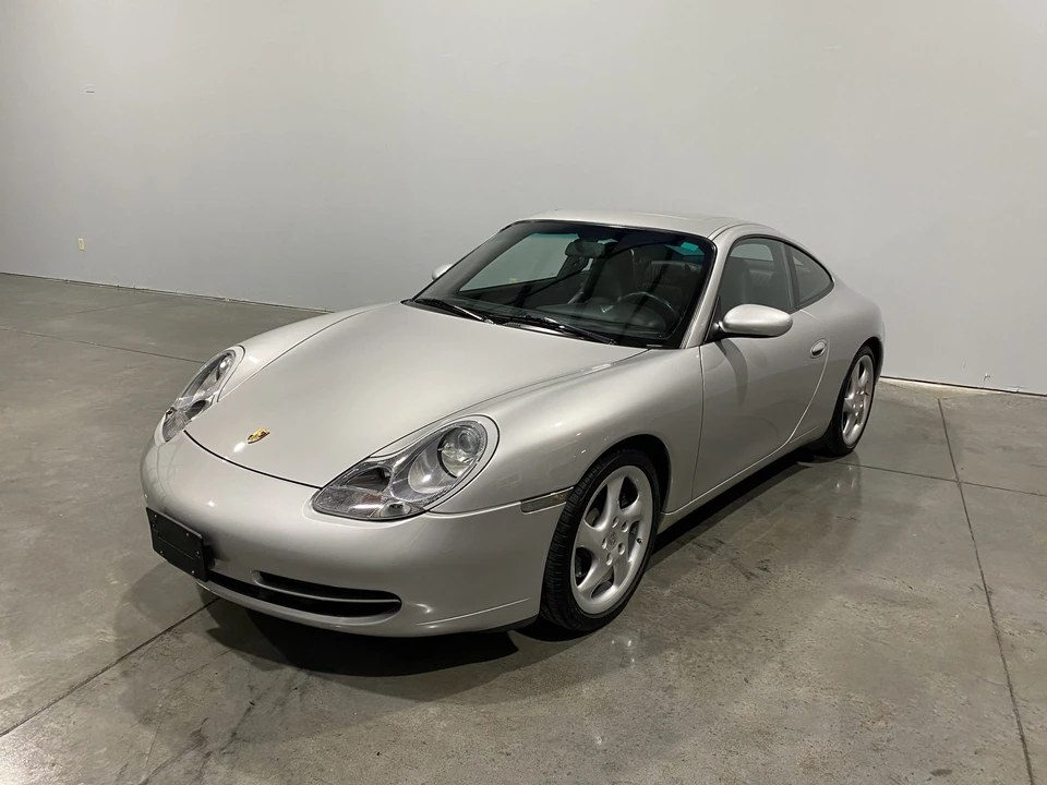2000 Porsche 996 Carrera - Image 2 of 31