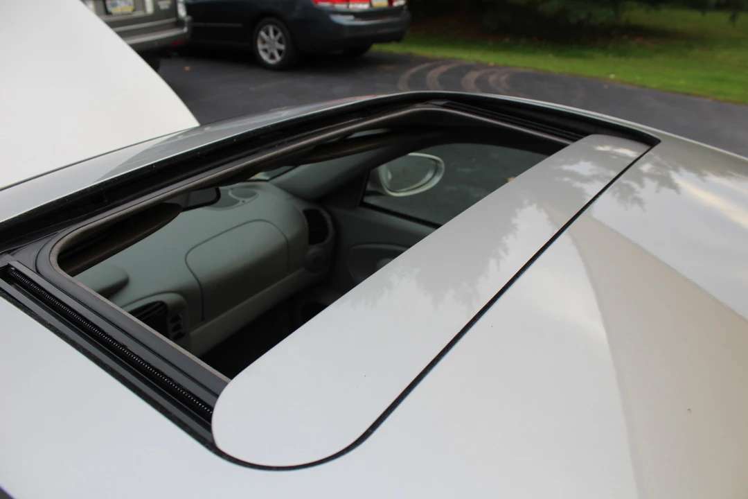 2000 Porsche 996 Carrera - Image 24 of 31
