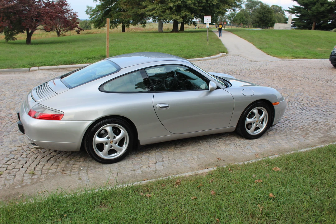 2000 Porsche 996 Carrera - Image 4 of 31
