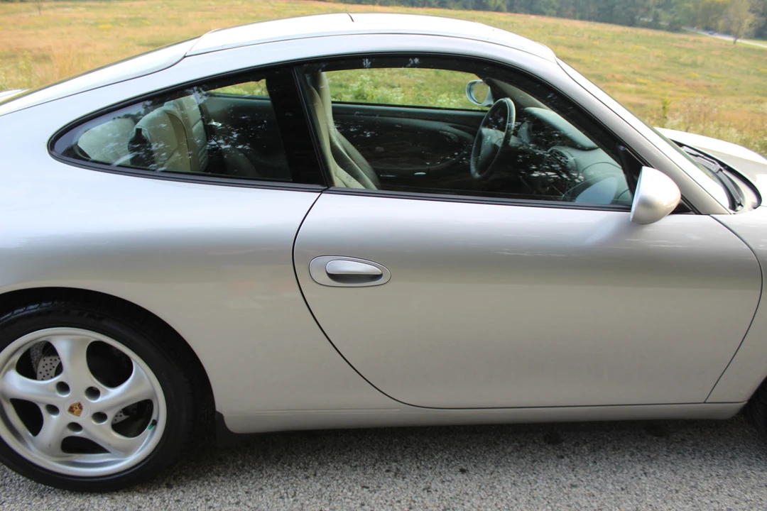 2000 Porsche 996 Carrera - Image 11 of 31