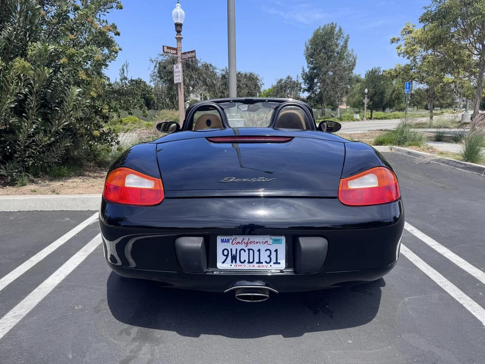 2000 Porsche 986 Boxster - Image 9 of 31