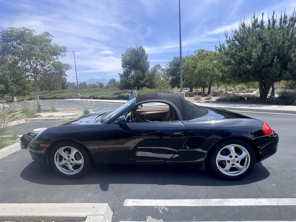 2000 Porsche 986 Boxster - Image 27 of 31