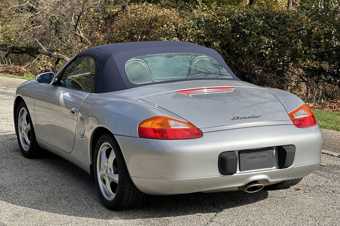 2000 Porsche 986 Boxster - Image 15 of 31
