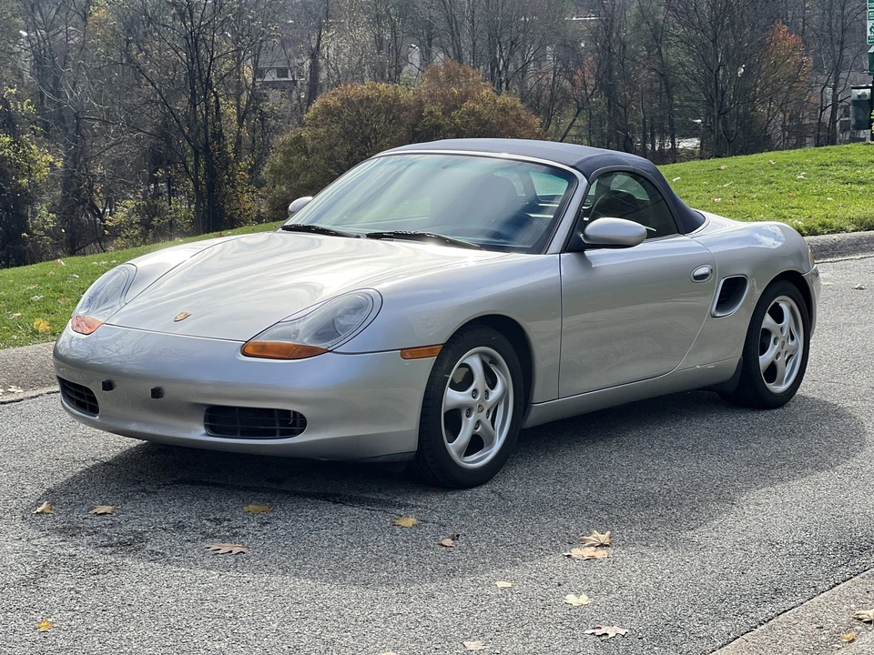 2000 Porsche 986 Boxster - Image 7 of 31