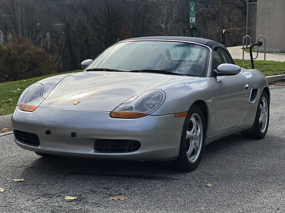 2000 Porsche 986 Boxster - Image 4 of 31