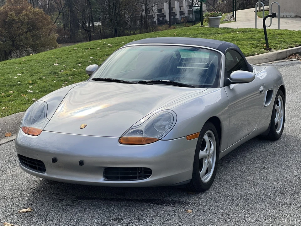 2000 Porsche 986 Boxster - Image 3 of 31
