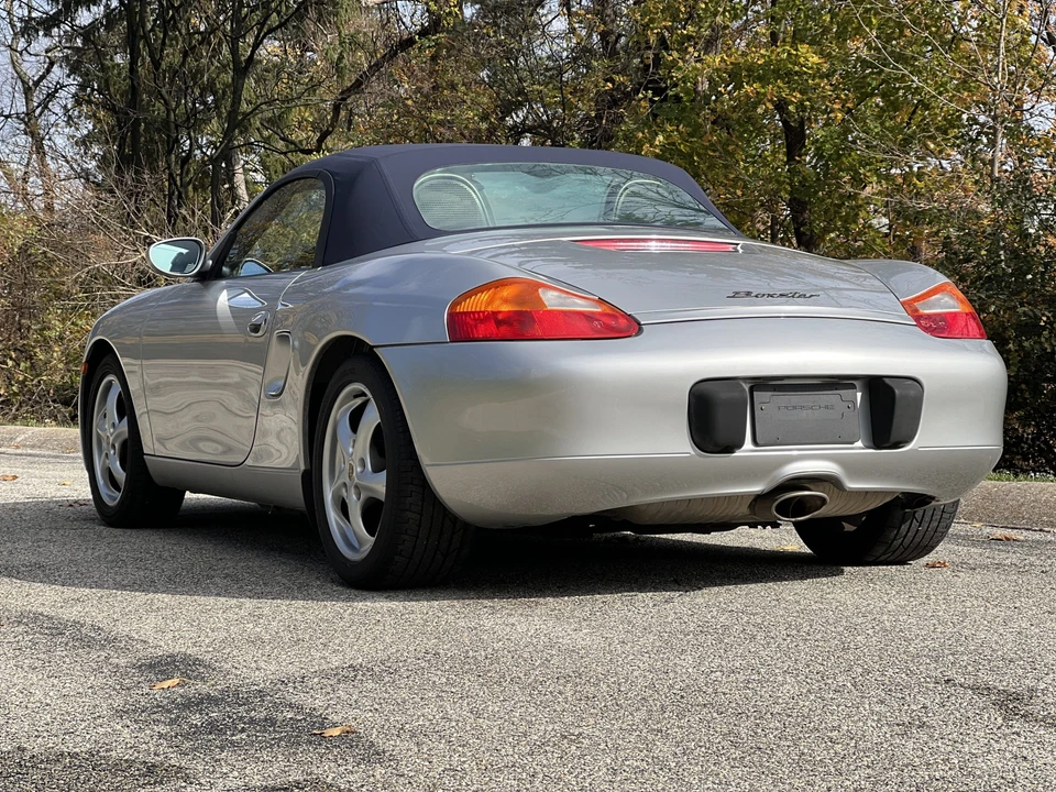2000 Porsche 986 Boxster - Image 16 of 31