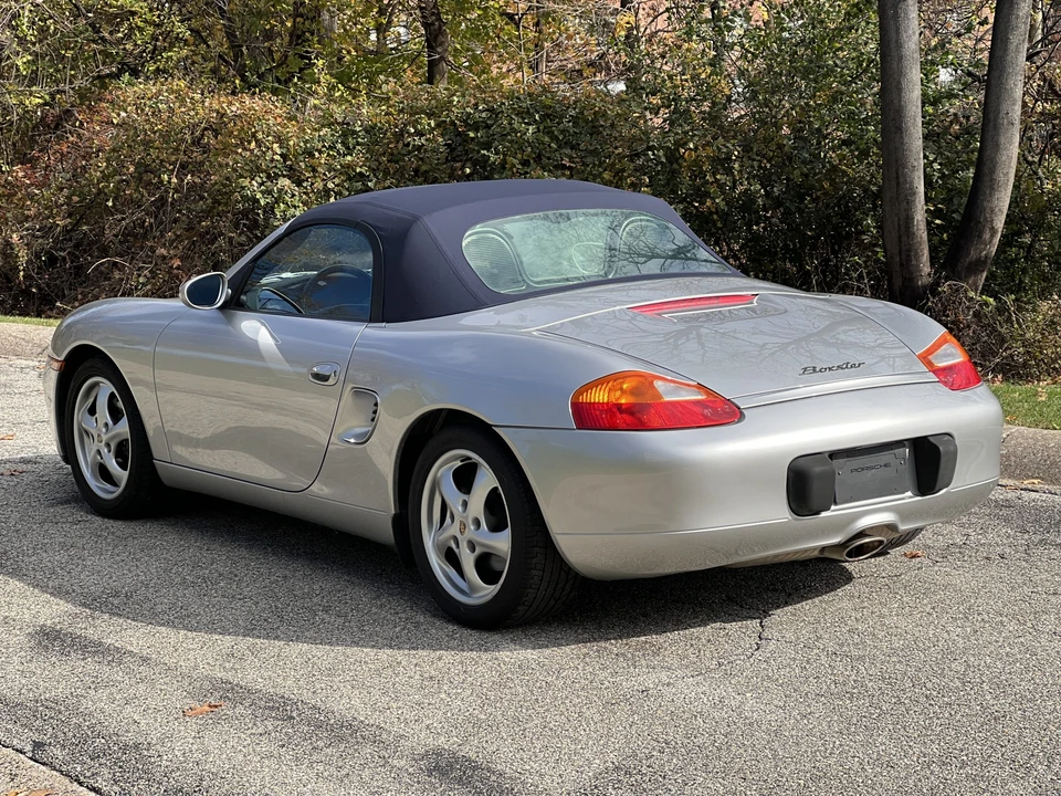 2000 Porsche 986 Boxster - Image 14 of 31