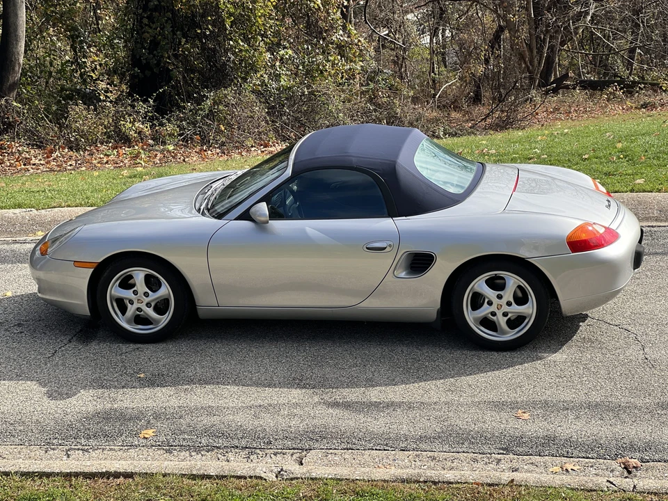 2000 Porsche 986 Boxster - Image 11 of 31