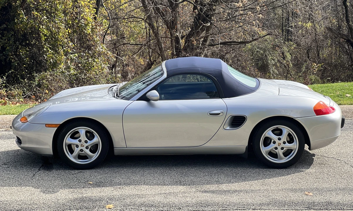 2000 Porsche 986 Boxster - Image 10 of 31