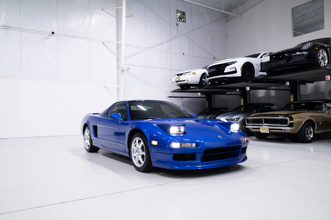 2001 Acura NA2 NSX - Image 2 of 31