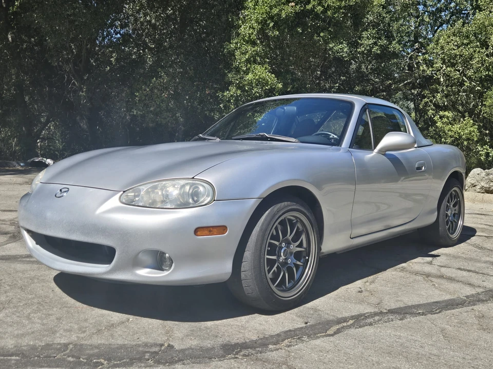 2001 Mazda NB MX-5 Miata - Image 4 of 31