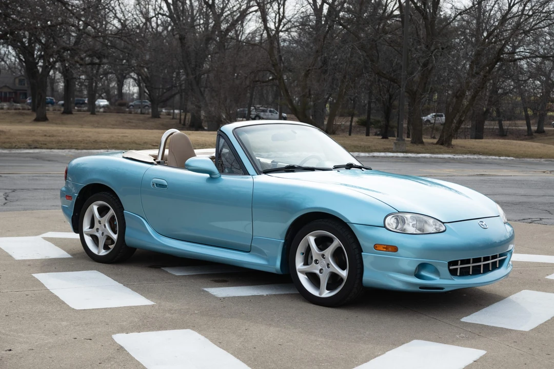 2001 Mazda NB MX-5 Miata - Image 8 of 31