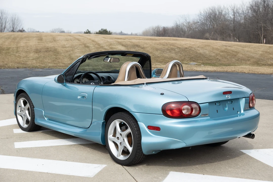 2001 Mazda NB MX-5 Miata - Image 4 of 31