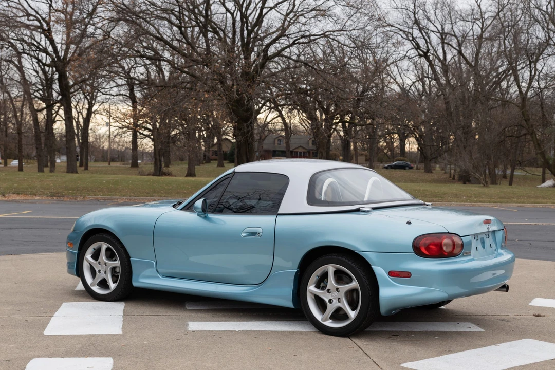 2001 Mazda NB MX-5 Miata - Image 10 of 31