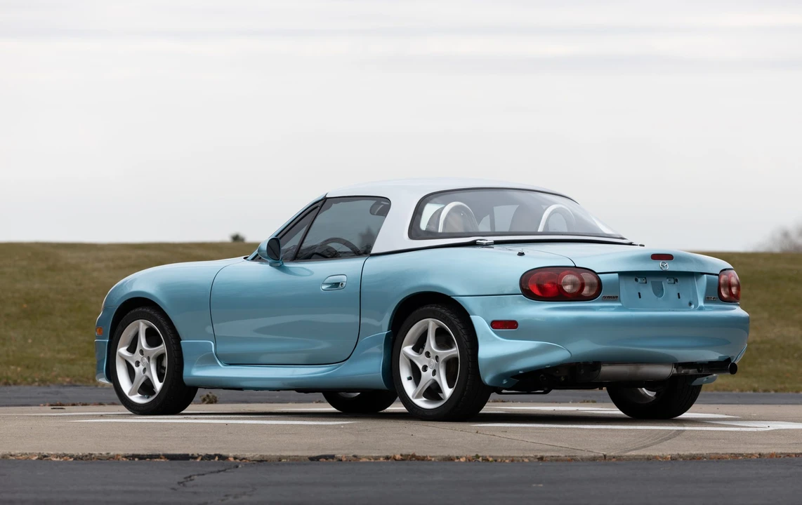 2001 Mazda NB MX-5 Miata - Image 27 of 31