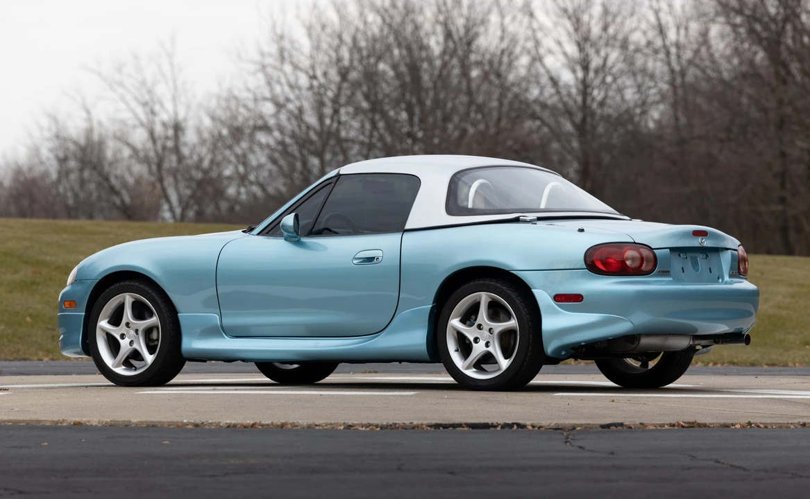 2001 Mazda NB MX-5 Miata - Image 25 of 31