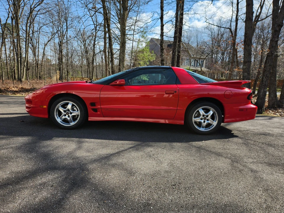 2001 Pontiac Firebird Trans Am 4th Gen - Image 3 of 31
