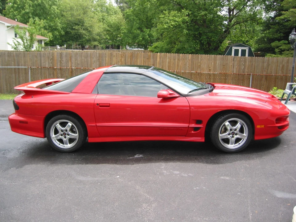 2001 Pontiac Firebird Trans Am 4th Gen - Image 13 of 31