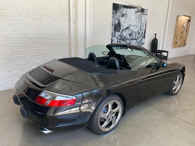 2001 Porsche 996 Carrera - Image 24 of 31