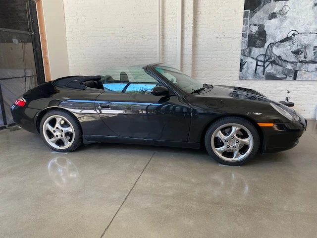 2001 Porsche 996 Carrera - Image 26 of 31