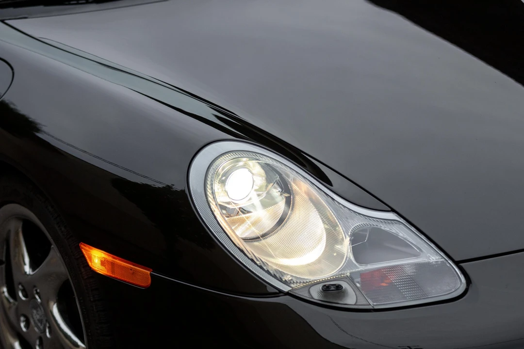 2001 Porsche 996 Carrera - Image 31 of 31