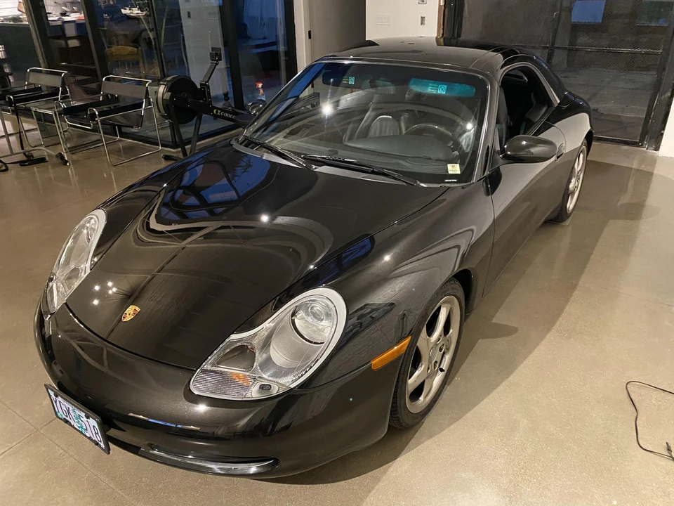 2001 Porsche 996 Carrera - Image 15 of 31