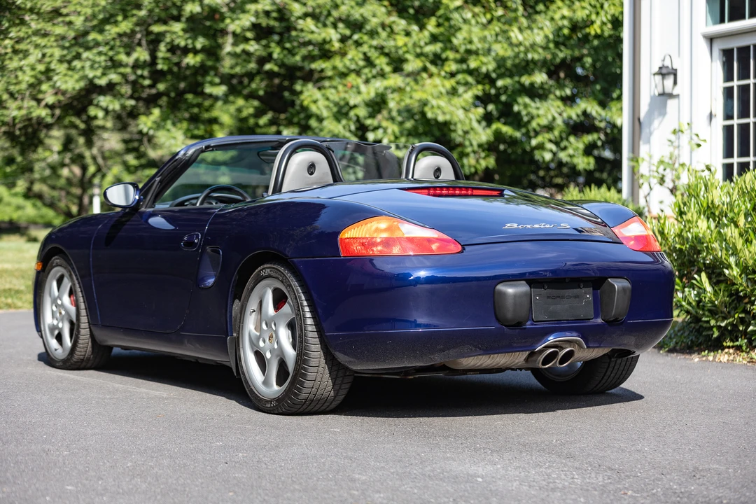 2001 Porsche 986 Boxster S - Image 24 of 31