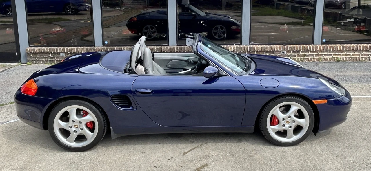 2001 Porsche 986 Boxster S - Image 12 of 31
