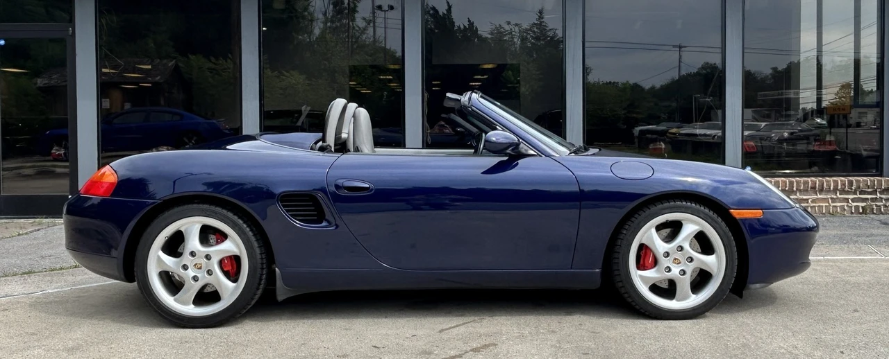 2001 Porsche 986 Boxster S - Image 11 of 31