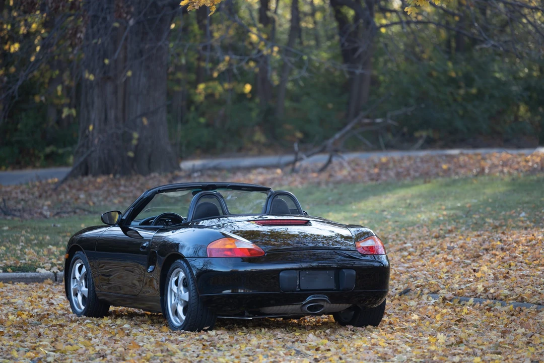 2001 Porsche 986 Boxster - Image 7 of 31