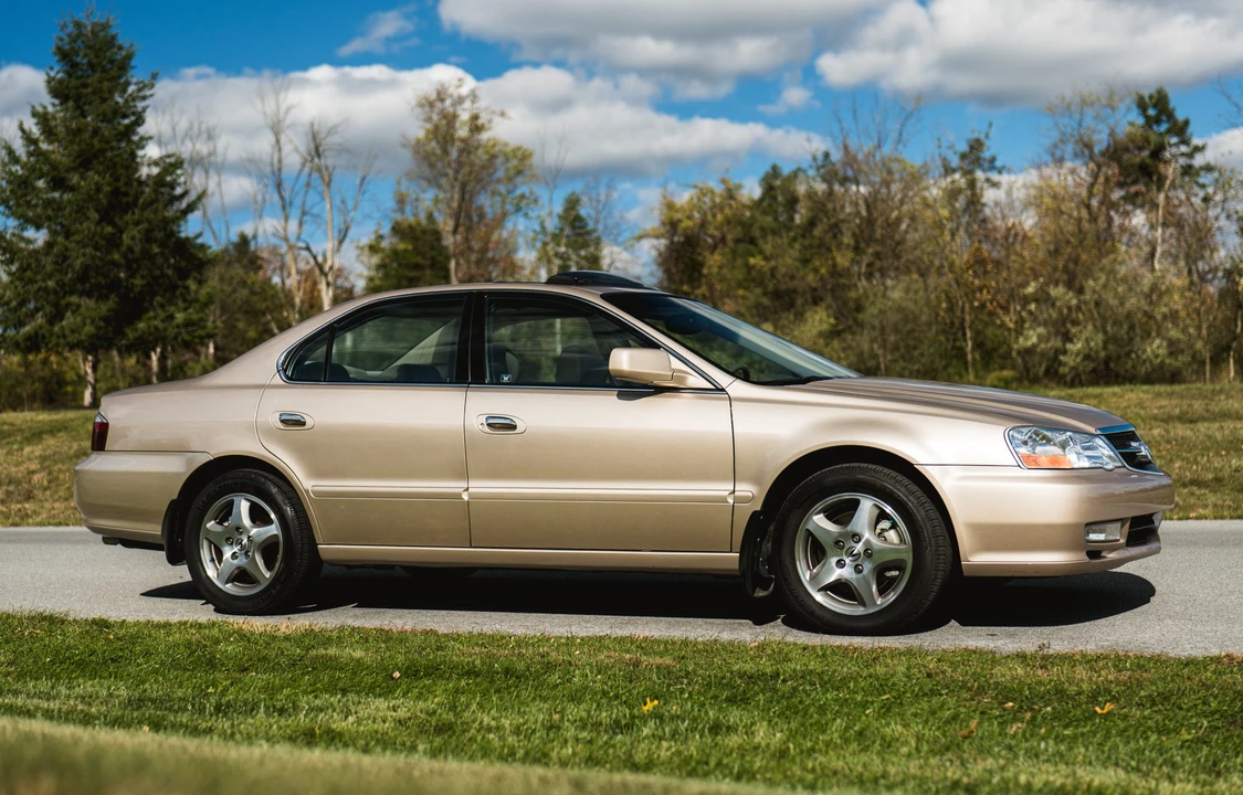 2002 Acura TL 2nd Gen - Image 20 of 31