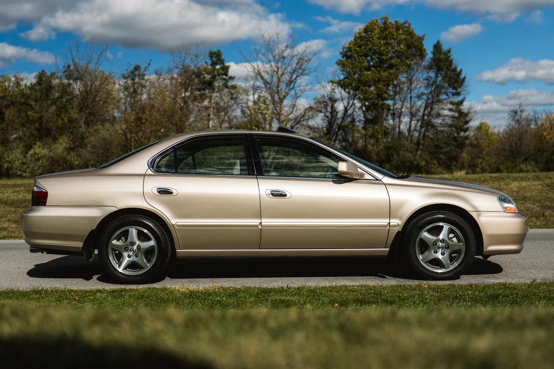 2002 Acura TL 2nd Gen - Image 24 of 31