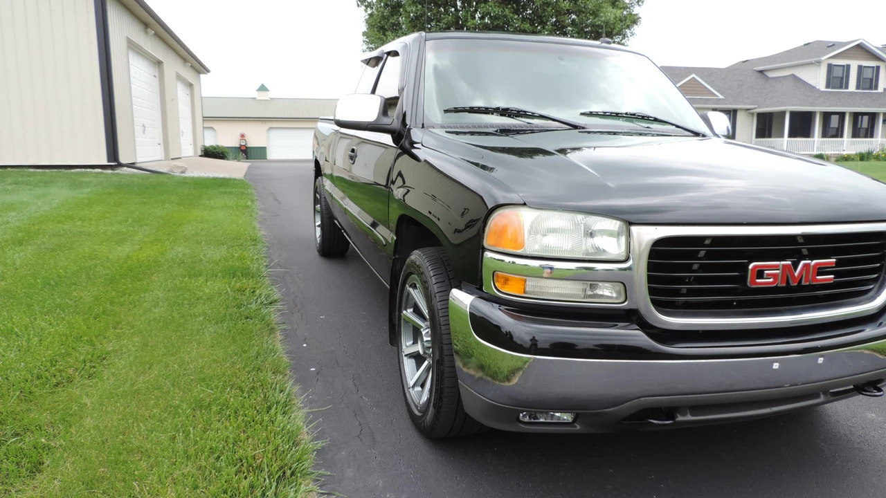 2002 GMC Sierra 2nd Gen - Image 20 of 31