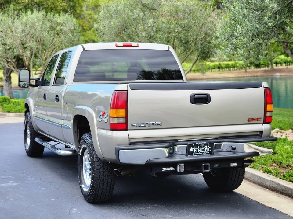 2002 GMC Sierra Heavy Duty 2nd Gen - Image 13 of 31
