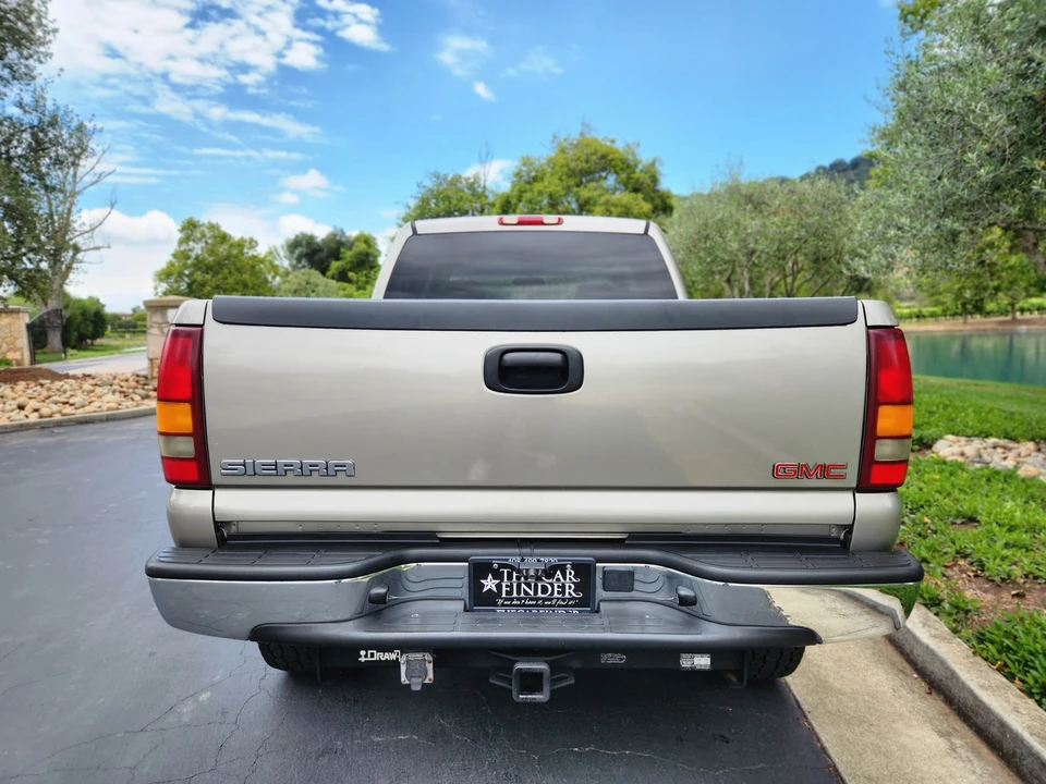 2002 GMC Sierra Heavy Duty 2nd Gen - Image 16 of 31