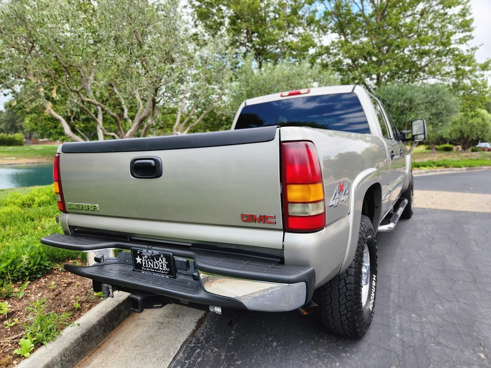 2002 GMC Sierra Heavy Duty 2nd Gen - Image 19 of 31
