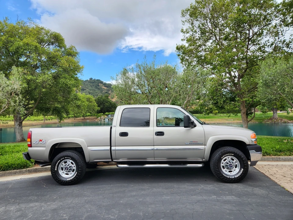 2002 GMC Sierra Heavy Duty 2nd Gen - Image 26 of 31