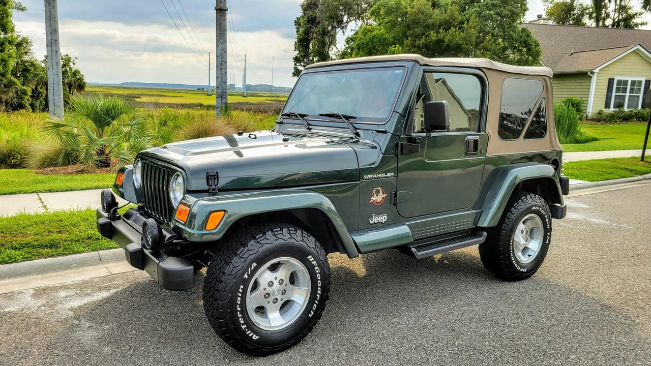 2002 Jeep TJ Wrangler - Image 26 of 31