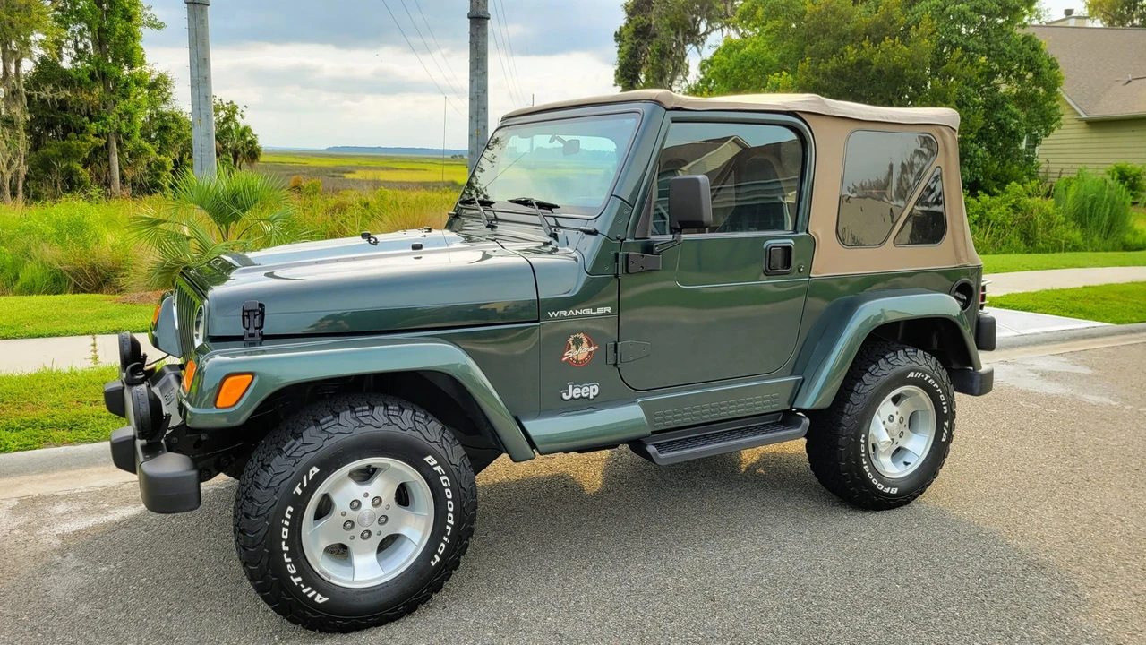 2002 Jeep TJ Wrangler - Image 29 of 31