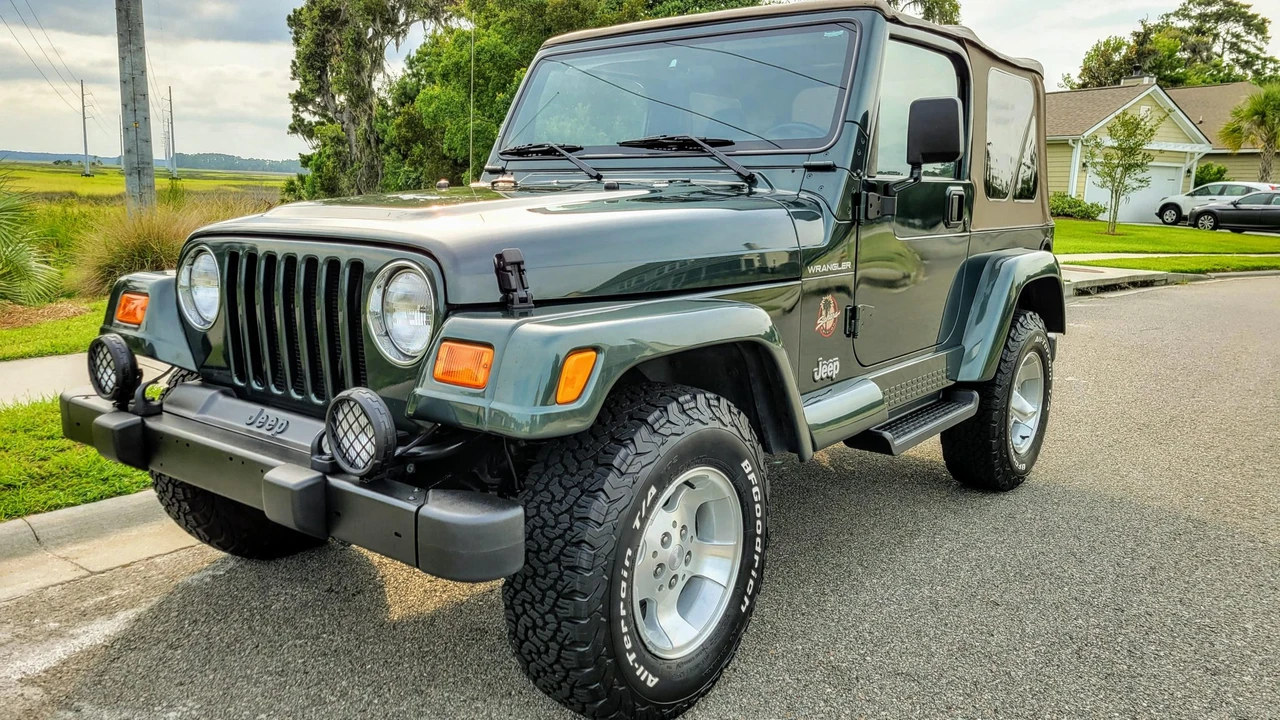 2002 Jeep TJ Wrangler - Image 19 of 31