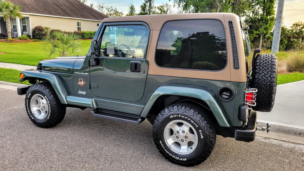 2002 Jeep TJ Wrangler - Image 7 of 31