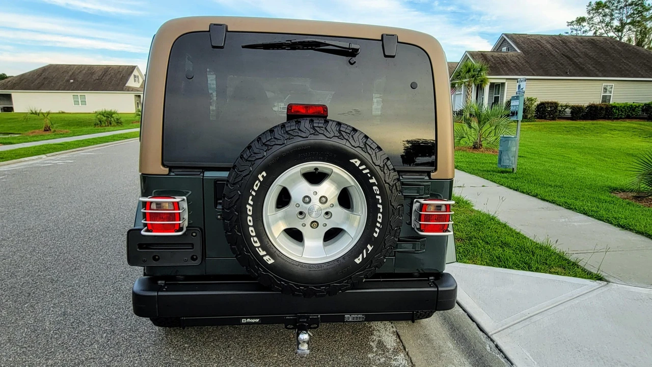 2002 Jeep TJ Wrangler - Image 9 of 31